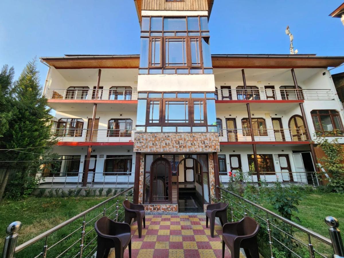 Junaid Guest House Srinagar  Exterior photo